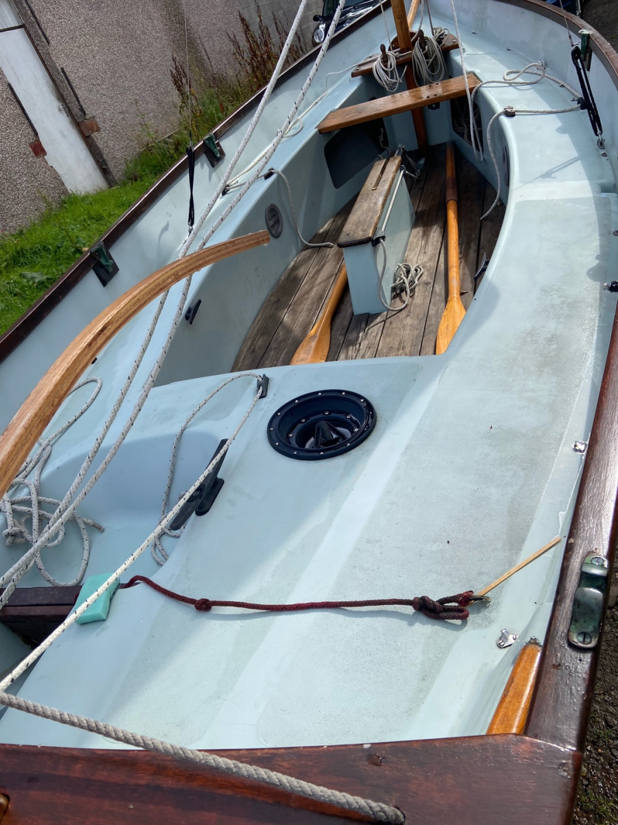 Drascombe Dabber 16